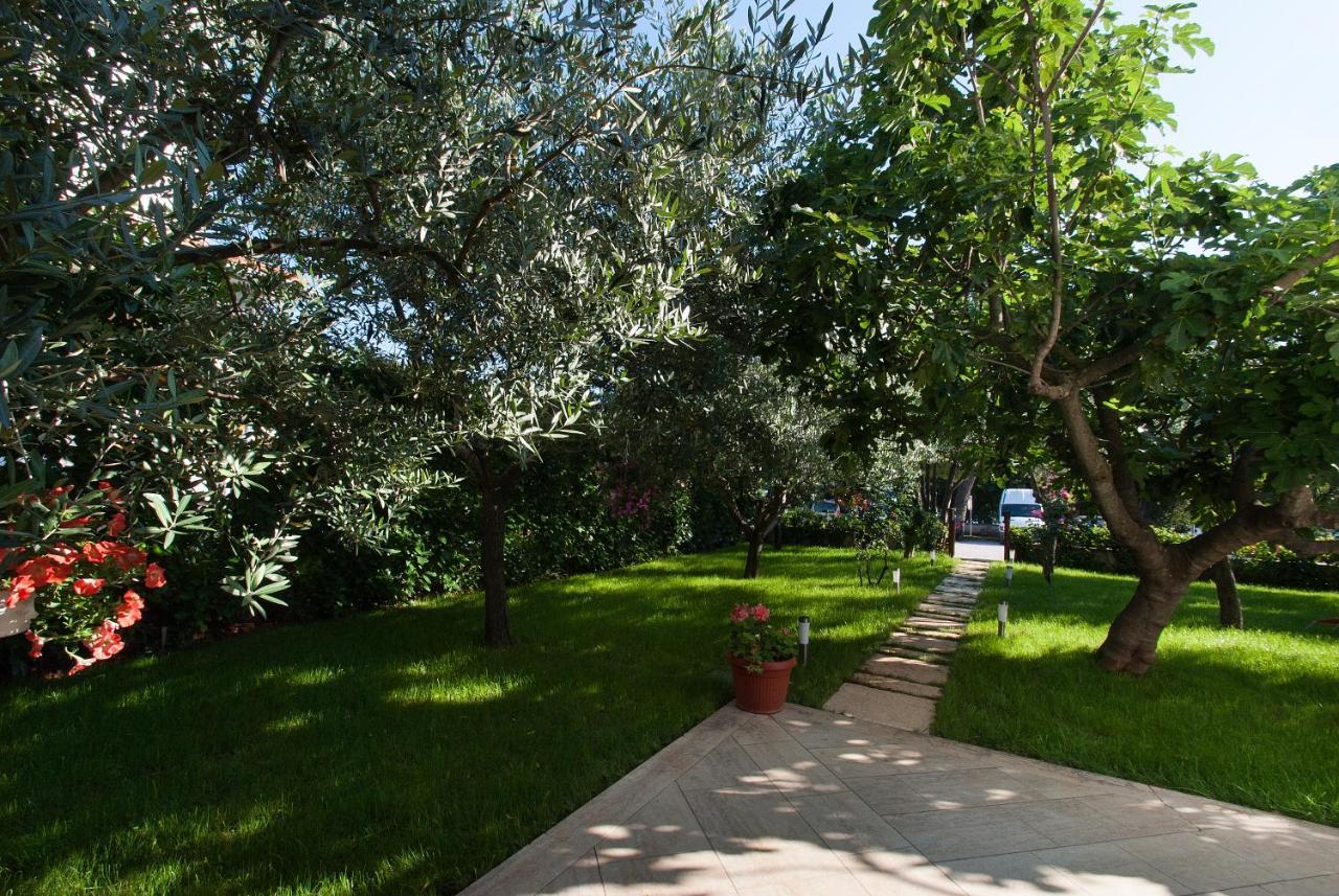 Weis Apartments Rovinj Phòng bức ảnh