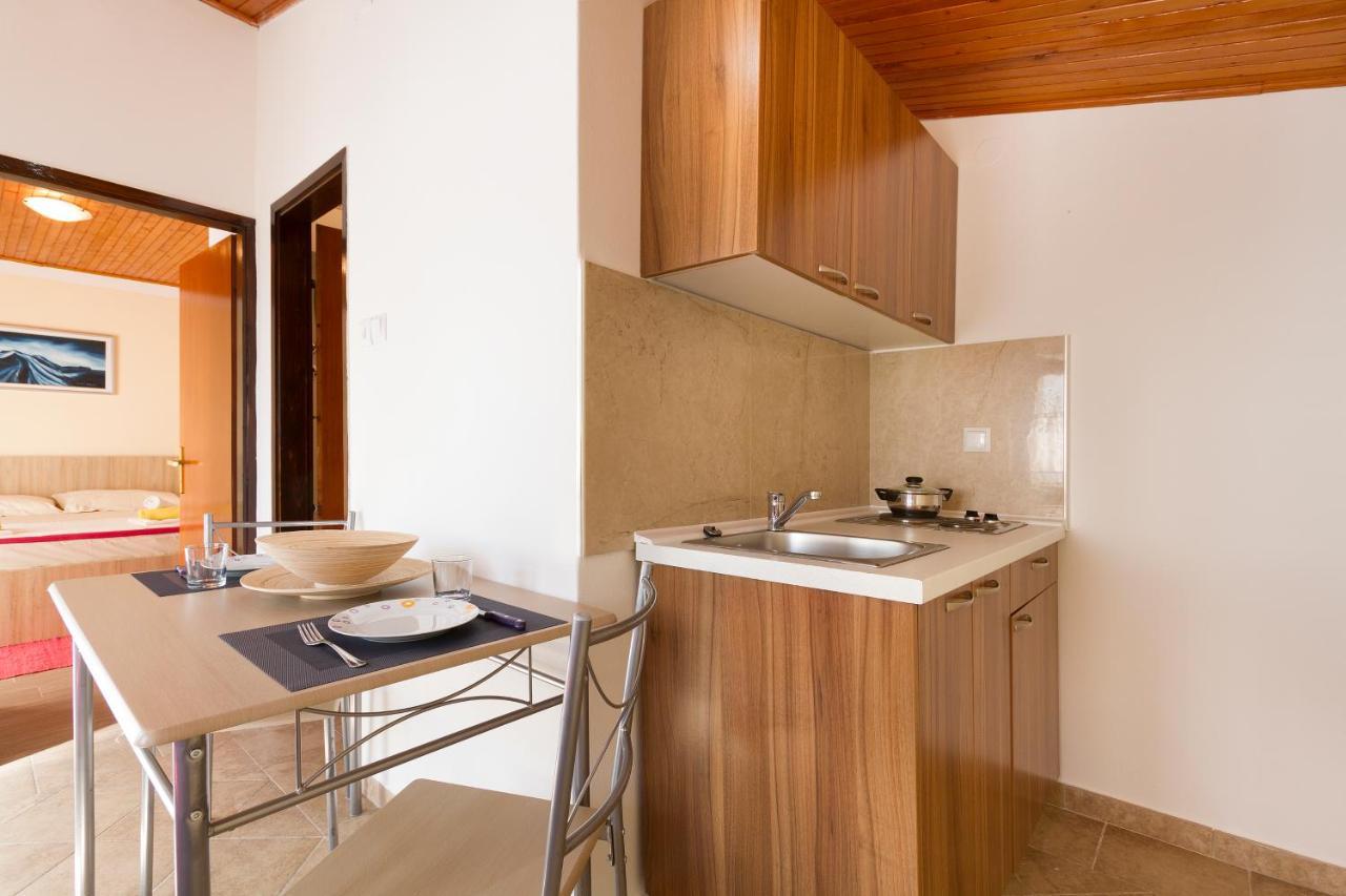 Weis Apartments Rovinj Ngoại thất bức ảnh