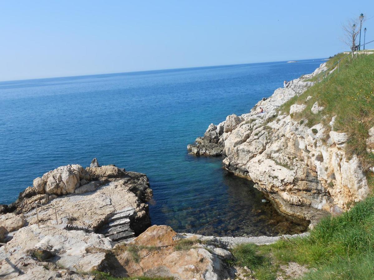 Weis Apartments Rovinj Ngoại thất bức ảnh