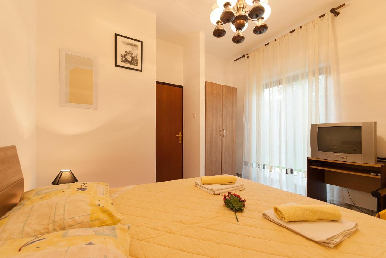 Weis Apartments Rovinj Phòng bức ảnh