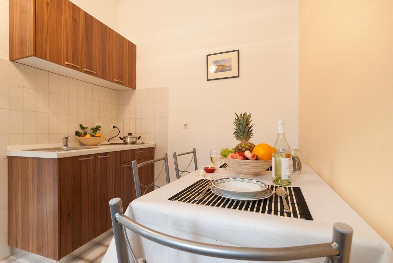 Weis Apartments Rovinj Phòng bức ảnh