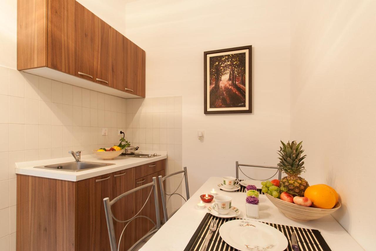 Weis Apartments Rovinj Phòng bức ảnh