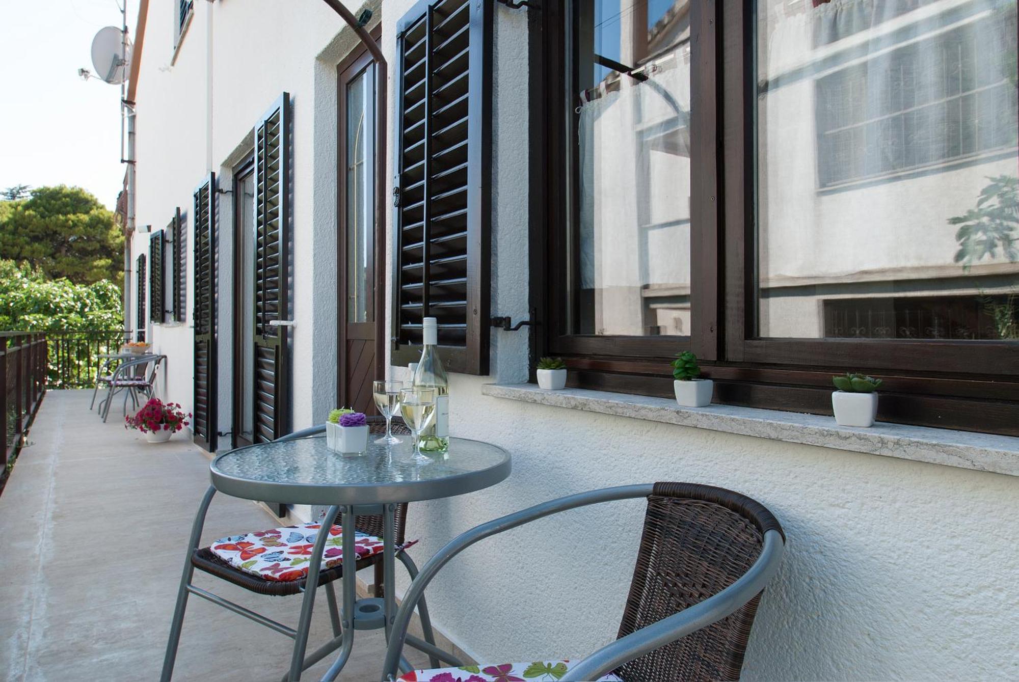 Weis Apartments Rovinj Phòng bức ảnh